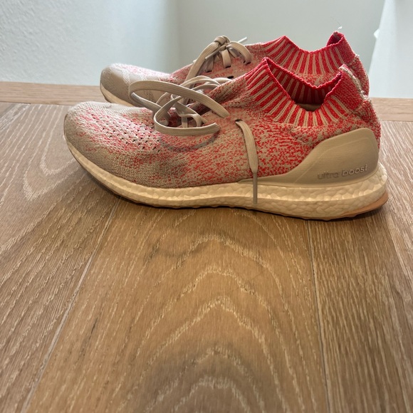 Women’s adidas ultra boost uncaged 9.5 - Picture 3 of 6